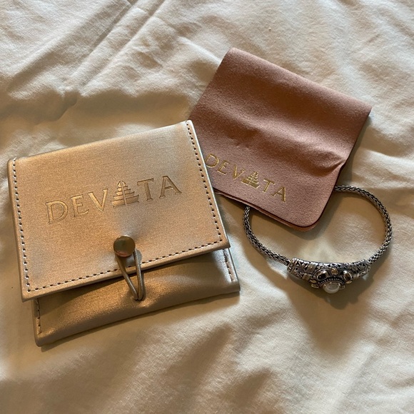 Devata Pearl Gemstone Chain Bracelet - Picture 9 of 9